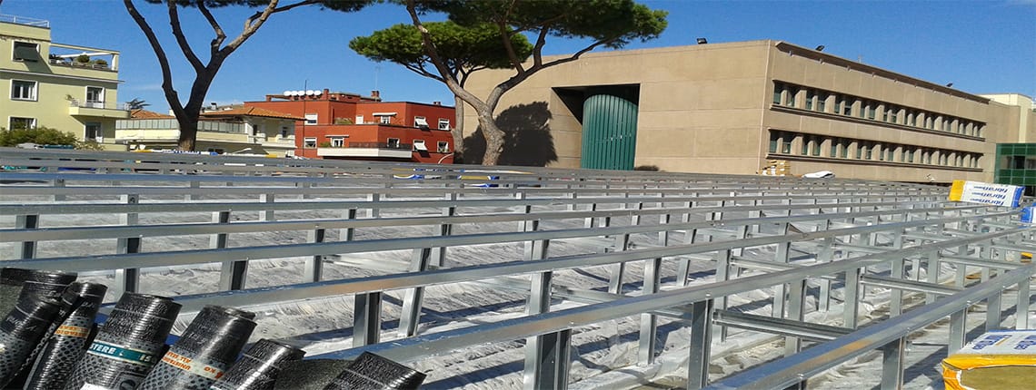 slide-small-4 slide-small-4